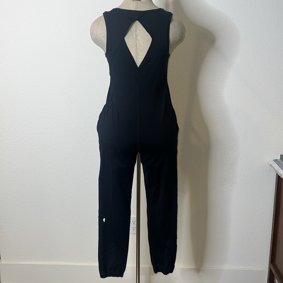 Ivivva Lululemon Sleeveless Loose Fit Unitard Jumpsuit - Picture 2 of 3